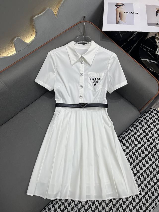 Prad* 24Ss夏季新款衬衫连衣裙 字母绣花装饰 做工精细 搭配腰带 单色三码sml